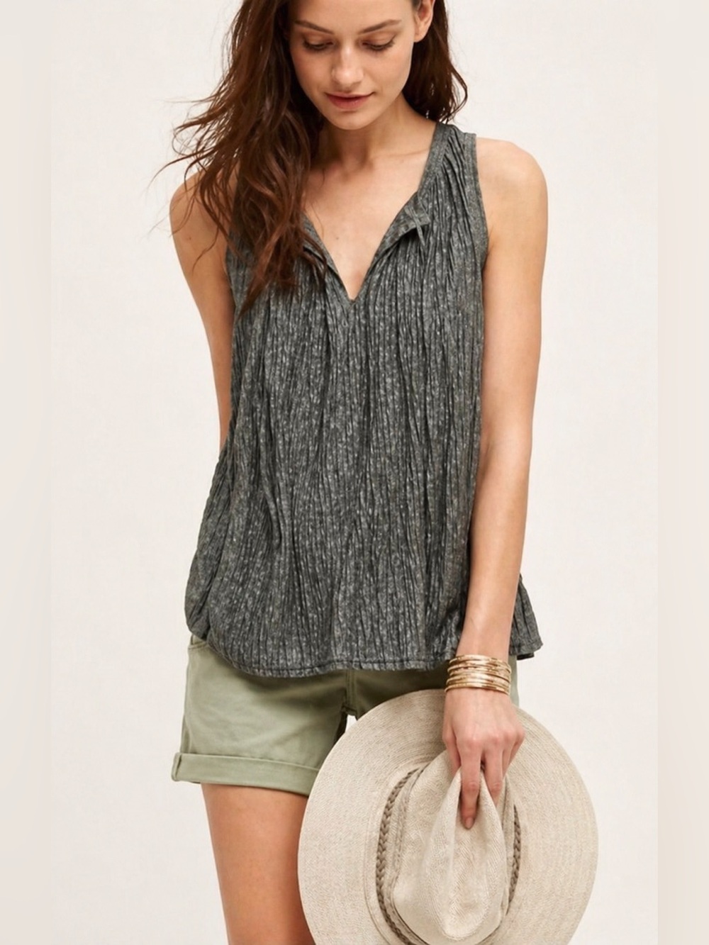 Anthropologie Meadow Rue Olive Green Crinkle Swing Tank Top Boho Casual Size M